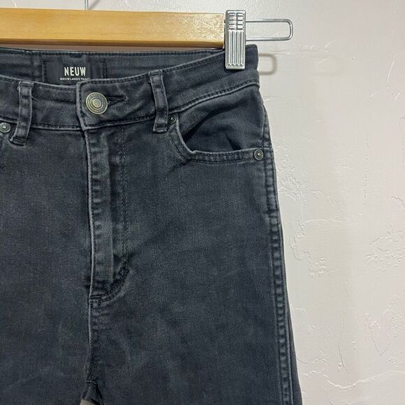 NEUW Marilyn Skinny - Blackest Silk Denim Jeans - Picture 3 of 10